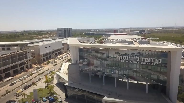 הבניין הראשי של קבוצת לובינסקי - מבט מלמעלה